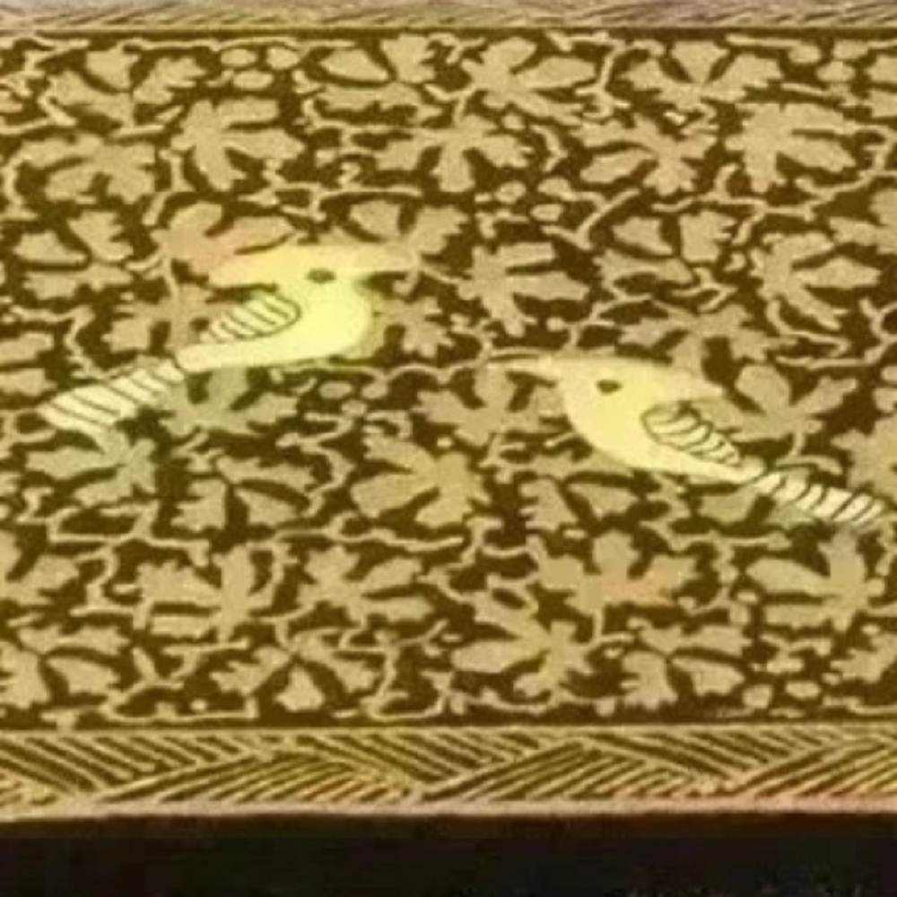 Handmade Avian Whispers in Gold Decorative Boxes from India Set of 2 - Picture 2 of 4